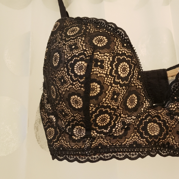 🥀 30D Aerie Lace Push-Up Bra NWOT 🕸 - Picture 3 of 7